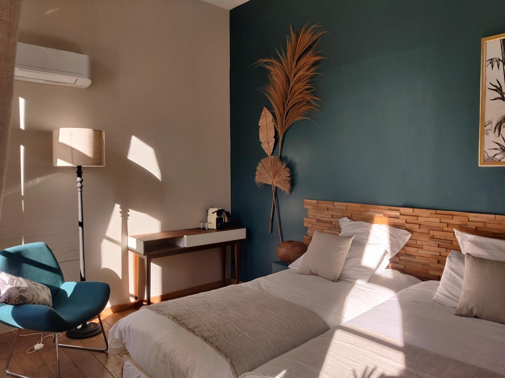 Chambres D'Hotes - Bed And Breakfast Les Palmiers Мез Номер фото